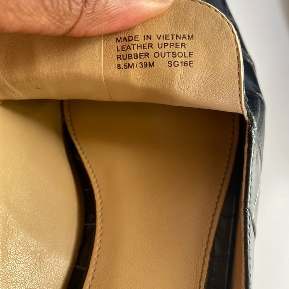 Micheal micheal kors leather size 8.5 black mules… - Picture 7 of 7